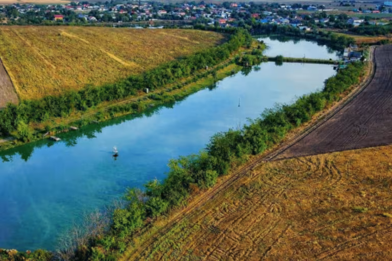 Photo of Aladdin Lakes