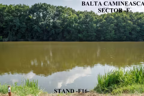 Stand F16