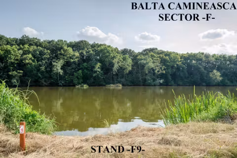 Stand F9