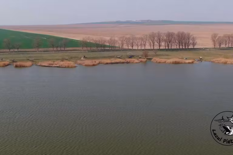 Fotografie de la Lacul Pietrei