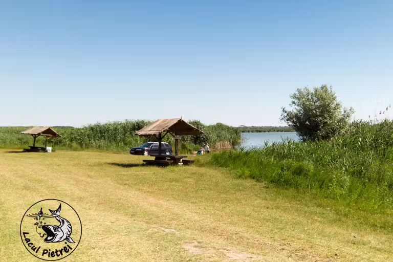 Fotografie de la Lacul Pietrei