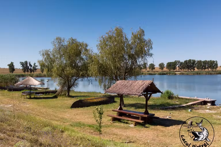 Fotografie de la Lacul Pietrei