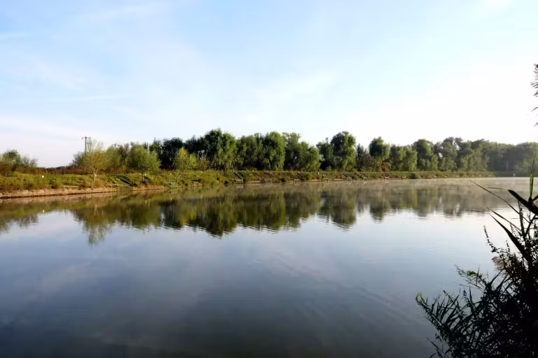 Photo of Lacul Valcroft