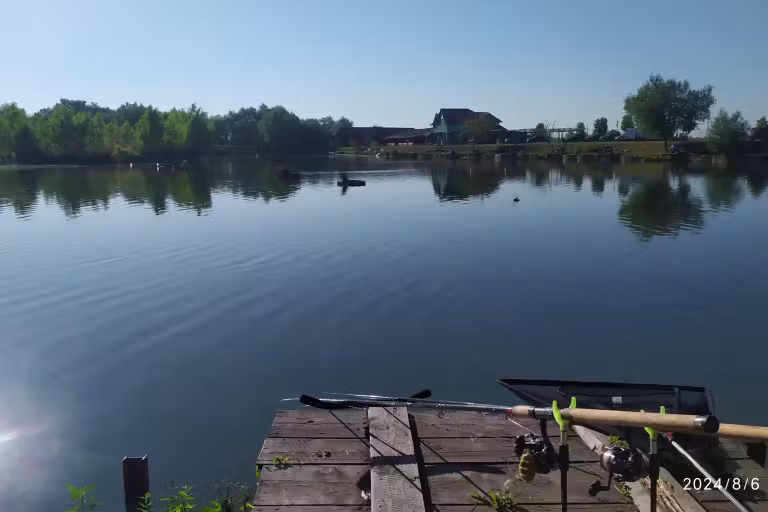 Photo of Lacul Valcroft