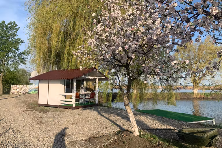 New Lake Lazuri 5 photo 9