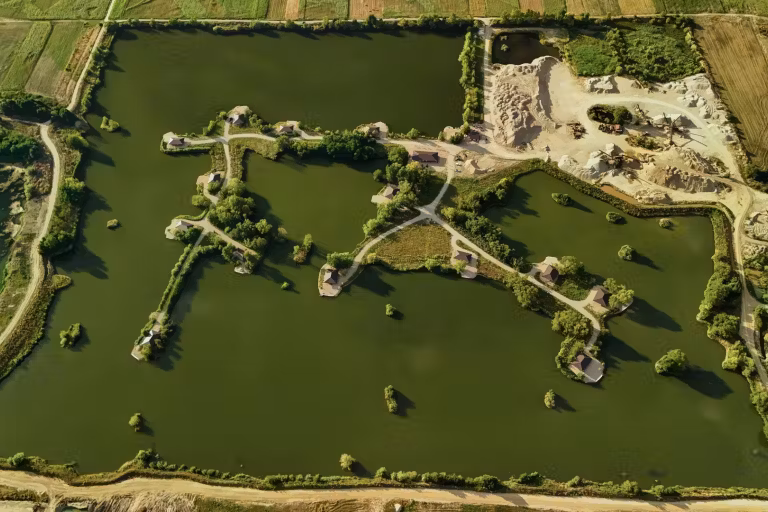 Utopik Carp Lake photo 4
